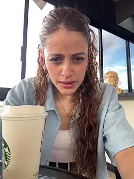 alana15 online show from 01-31-25, 09:26