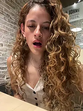 alana15 online show from 03-01-25, 09:48