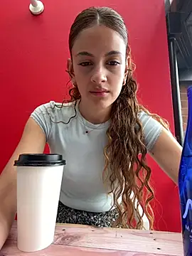 Snapshot of alana15 chatting on 05-02-26, 05:18 alana15 online show from 05-02-26, 05:18