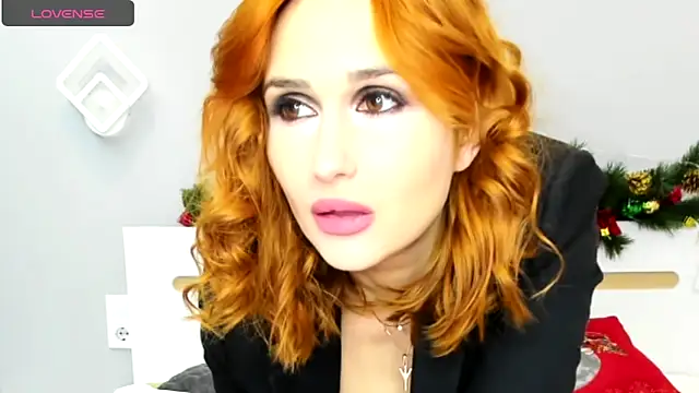 Red Fairy  online show from 12-27-24, 03:15