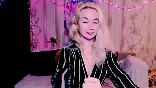 xxxcharismaaa online show from 05-16-26, 07:56