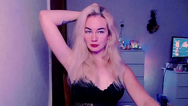 xxxcharismaaa online show from 07-17-26, 03:35