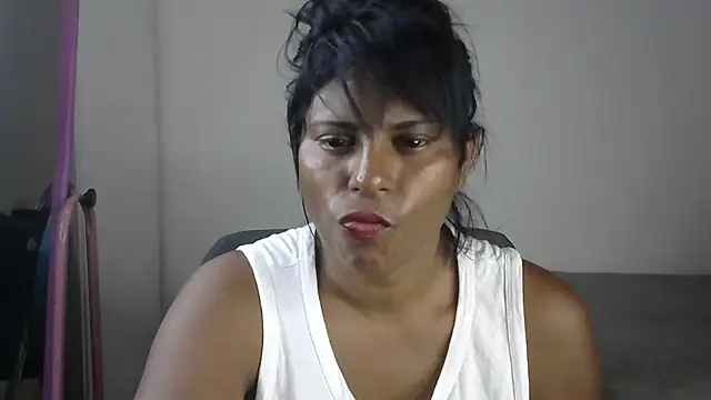 Snapshot of sunshinelady_ chatting on 02-04-26, 07:14 sunshinelady online show from 02-04-26, 07:14