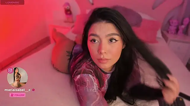 shantall vidales  online show from 10-14-25, 02:23