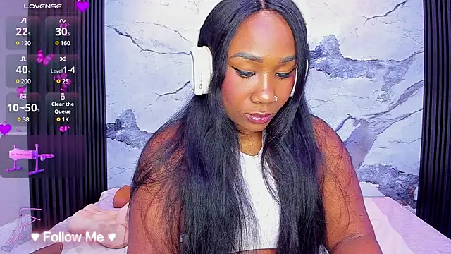 WhitneyWells online show from 12-22-24, 04:39