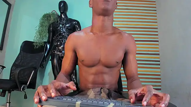 Snapshot of martin_killer chatting on 02-12-25, 07:24 martin killer online show from 02-12-25, 07:24