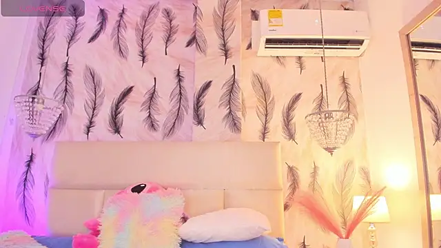 Snapshot of Vivi_prinncess chatting on 02-13-26, 12:28 Vivi prinncess online show from 02-13-26, 12:28