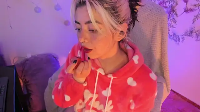 Sammysammy  online show from 02-04-25, 01:13