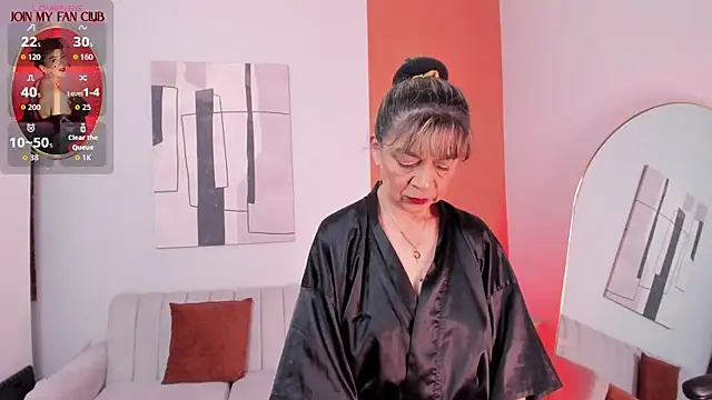 GraceElizabeth  online show from 07-18-26, 08:34