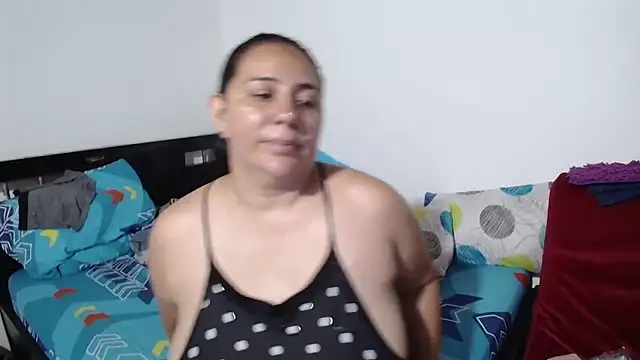 sexxy ticki online show from 02-05-25, 02:08