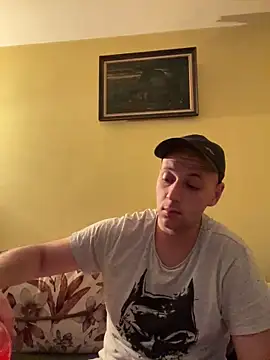 Snapshot of Flakka95 chatting on 02-23-25, 03:13 Flakka95 online show from 02-23-25, 03:13