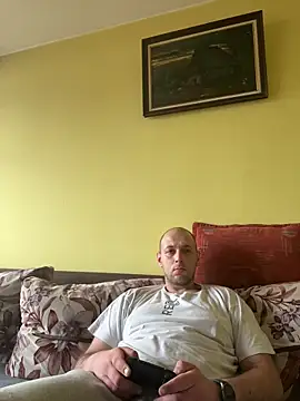 Snapshot of Flakka95 chatting on 03-15-25, 12:34 Flakka95 online show from 03-15-25, 12:34