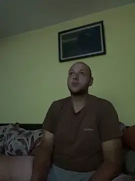 Snapshot of Flakka95 chatting on 09-19-25, 05:35 Flakka95 online show from 09-19-25, 05:35