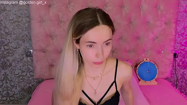 Akilla Queen online show from 03-01-26, 01:51