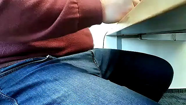 Snapshot of 69bezfleku chatting on 01-30-25, 07:07 69bezfleku online show from 01-30-25, 07:07