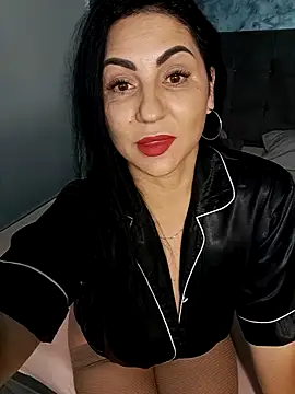 charrlote love online show from 02-05-26, 02:11