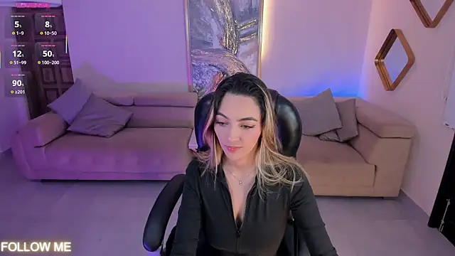 Snapshot of MelissaMoore_ chatting on 10-01-25, 02:39 MelissaMoore online show from 10-01-25, 02:39