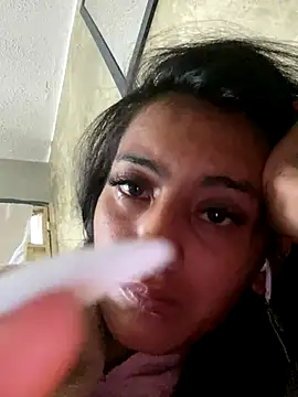 skinny Yizz online show from 12-04-24, 07:12