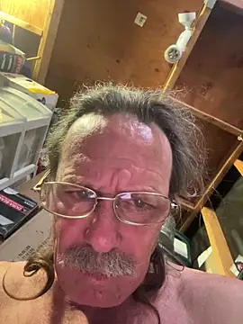 Snapshot of 11lanasevol chatting on 11-21-25, 11:42 11lanasevol online show from 11-21-25, 11:42