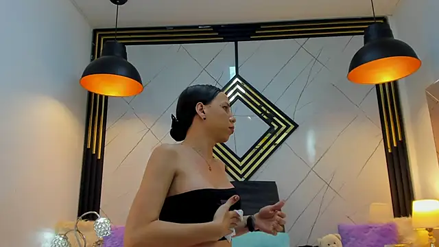 Snapshot of Leisygirl chatting on 09-12-25, 03:06 Leisygirl online show from 09-12-25, 03:06