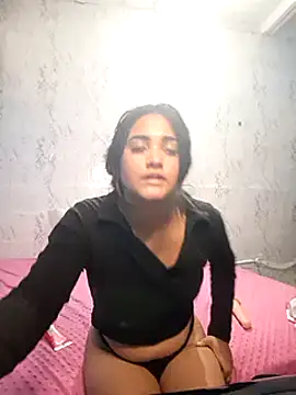 Snapshot of shayna_all chatting on 03-09-25, 05:44 shayna all online show from 03-09-25, 05:44