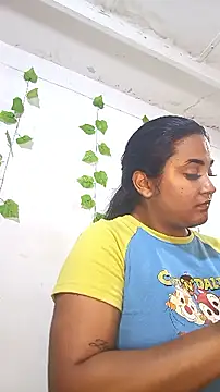 Snapshot of shayna_all chatting on 11-07-25, 07:14 shayna all online show from 11-07-25, 07:14