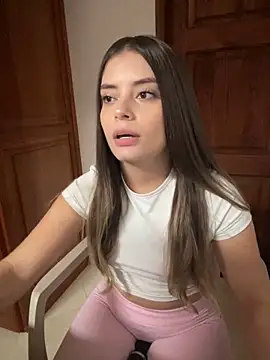 Snapshot of Miss_valeriaa chatting on 02-07-25, 09:26 Miss valeriaa online show from 02-07-25, 09:26