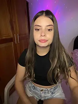 Snapshot of Miss_valeriaa chatting on 02-14-25, 08:59 Miss valeriaa online show from 02-14-25, 08:59