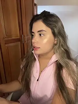 Miss valeriaa online show from 04-18-26, 07:18