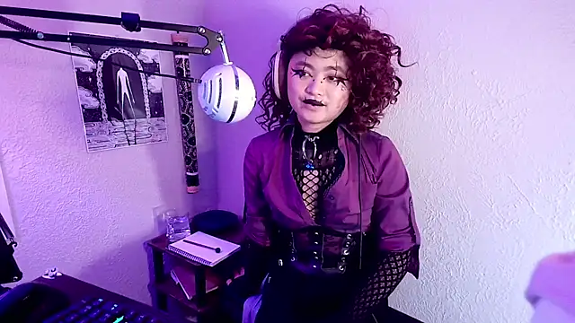 Snapshot of Azazelgains chatting on 03-11-25, 04:32 Azazelgains online show from 03-11-25, 04:32