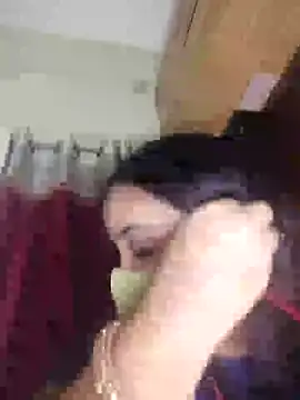 Snapshot of Sheela-Bhabi chatting on 01-24-25, 08:00 Sheela-Bhabi online show from 01-24-25, 08:00