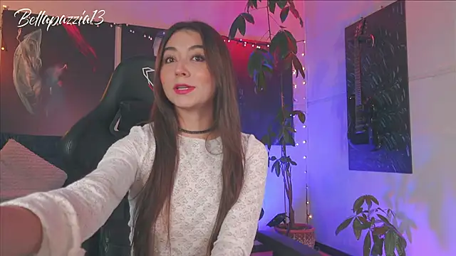Bellapazzia online show from 03-13-25, 04:45