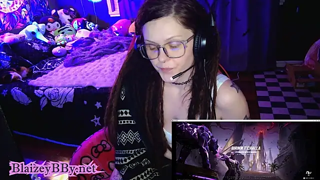 Snapshot of BlaizeyBBy chatting on 03-07-25, 10:02 BlaizeyBBy online show from 03-07-25, 10:02