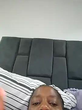 Galcraze online show from 02-02-25, 01:12