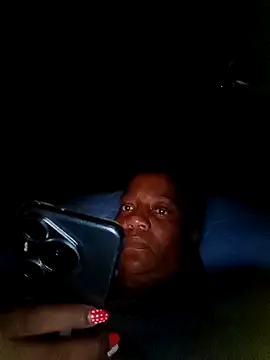 Snapshot of Galcraze chatting on 02-08-25, 02:26 Galcraze online show from 02-08-25, 02:26