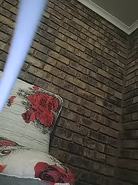 Snapshot of Galcraze chatting on 03-09-25, 10:30 Galcraze online show from 03-09-25, 10:30