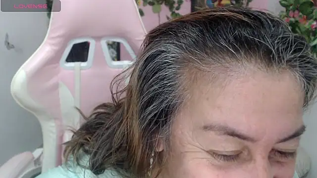 stepmother 105 online show from 12-05-25, 06:15