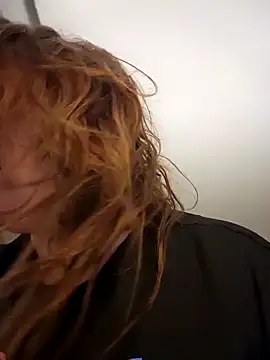 Snapshot of Canadian_BBW chatting on 12-21-24, 03:42 Canadian BBW online show from 12-21-24, 03:42