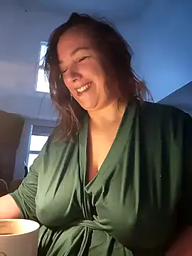 Snapshot of Canadian_BBW chatting on 02-11-25, 02:57 Canadian BBW online show from 02-11-25, 02:57