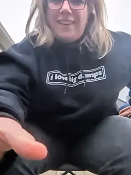 Canadian BBW online show from 03-11-26, 08:59