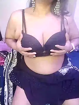 Snapshot of indian_passion chatting on 12-13-24, 06:59 indian passion online show from 12-13-24, 06:59