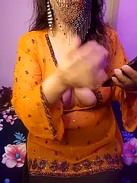 Snapshot of indian_passion chatting on 12-21-24, 04:52 indian passion online show from 12-21-24, 04:52