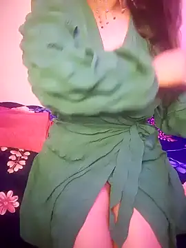 Snapshot of indian_passion chatting on 12-29-24, 05:31 indian passion online show from 12-29-24, 05:31