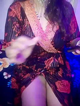 Snapshot of indian_passion chatting on 01-19-25, 06:31 indian passion online show from 01-19-25, 06:31