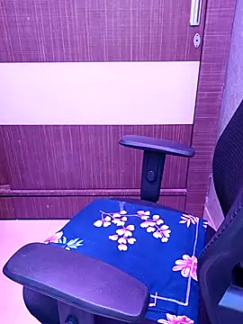 Snapshot of indian_passion chatting on 10-23-25, 05:44 indian passion online show from 10-23-25, 05:44