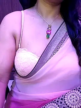 Snapshot of indian_passion chatting on 11-24-25, 06:29 indian passion online show from 11-24-25, 06:29