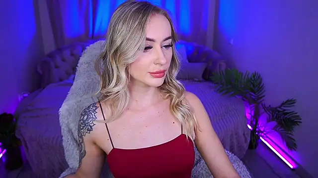 GraceCandy online show from 11-28-25, 10:01