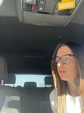 Snapshot of joanaelaa chatting on 03-04-26, 01:39 joanaelaa online show from 03-04-26, 01:39