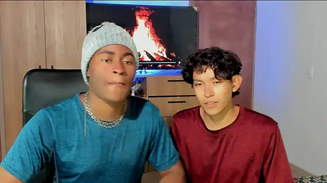 Snapshot of CrissBrownxxx chatting on 05-13-26, 03:26 CrissBrownxxx online show from 05-13-26, 03:26