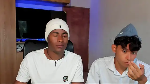 CrissBrownxxx online show from 07-03-26, 11:00